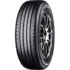 YOKOHAMA BLUEARTH-XT AE61 215/65R17 99V nyári gumi